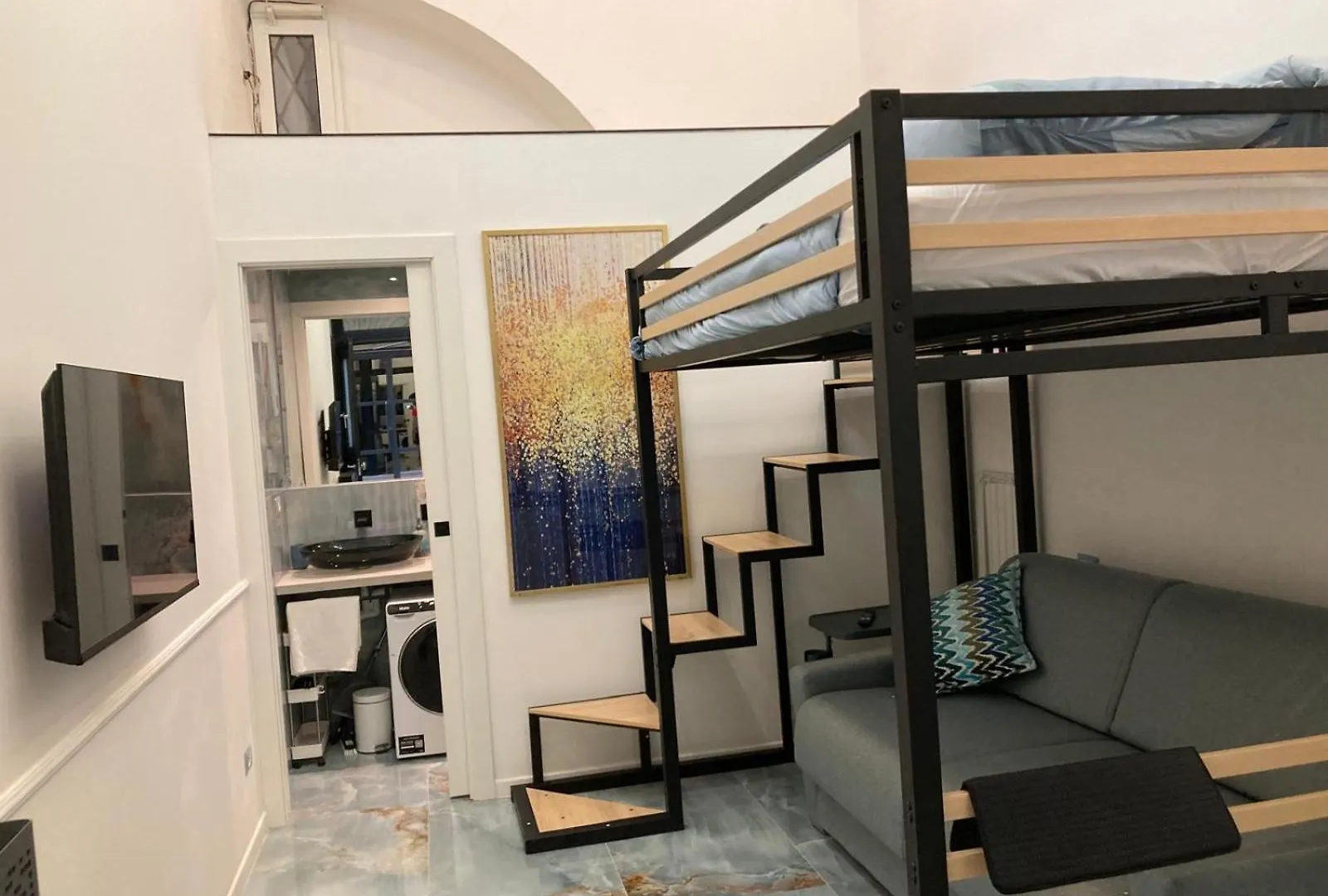Colosseo Suite Di Lusso Piano Terra Rome 0*,  Italy